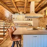 House Ursa With Heated Pool *