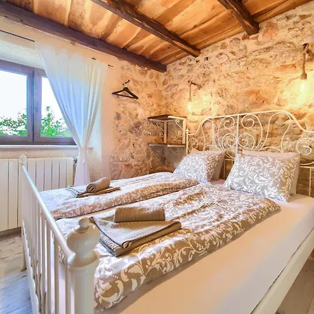 House Ursa Venkovský dům