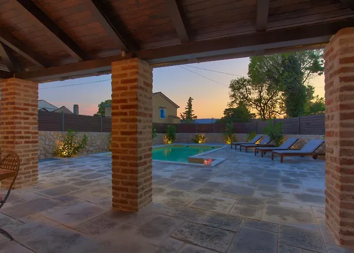 Landhaus House Ursa *